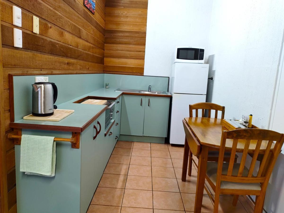 Beachside Cottage - A Private Peaceful Hidden Gem 50M To Beach Nelly Bay Εξωτερικό φωτογραφία
